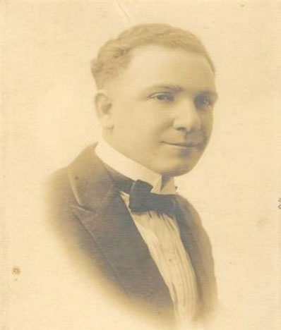 The Creation of Jazz in New Orleans: Nick LaRocca (1917) of the Original Dixieland Jazz Band claimed to have invented jazz, but where? Was it in New Orleans or Chicago?